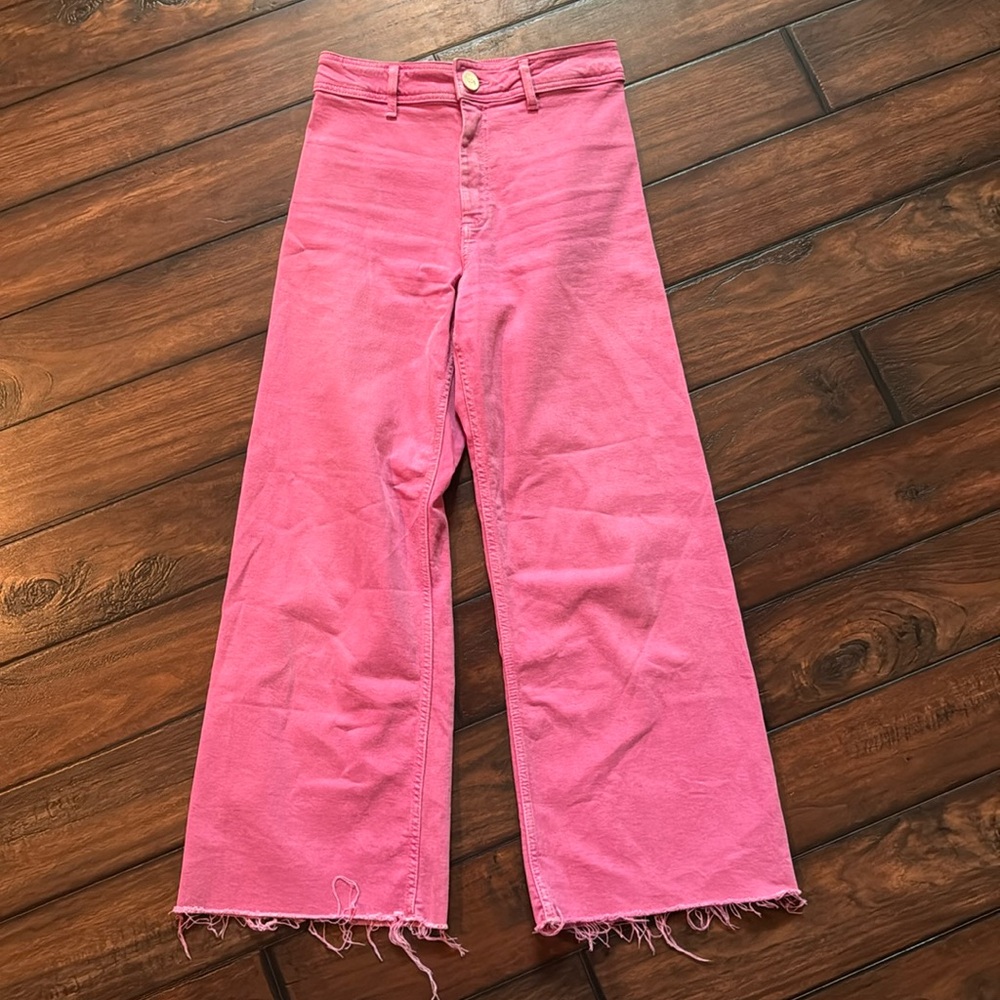 Pink Zara Jeans size 6/28 - slim fit, high waisted, relaxed leg